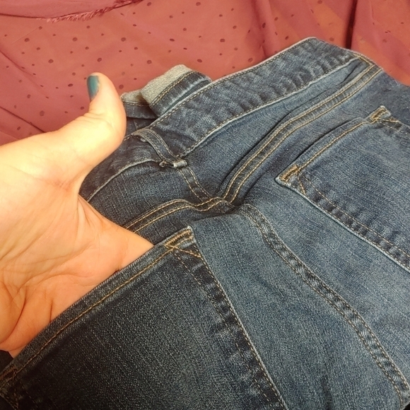Eddie Bauer Curvy Boot Cut Denim Jeans - Picture 3 of 5